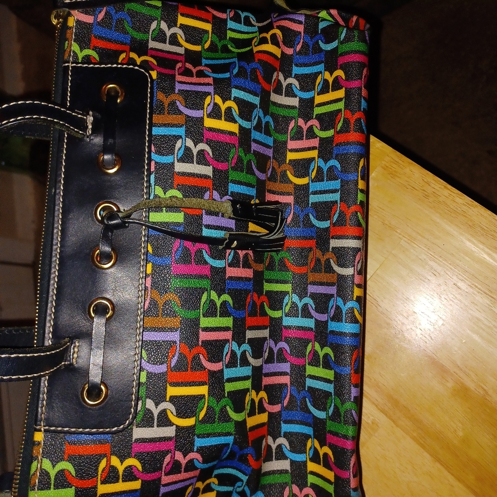 Dooney and Bourke purse